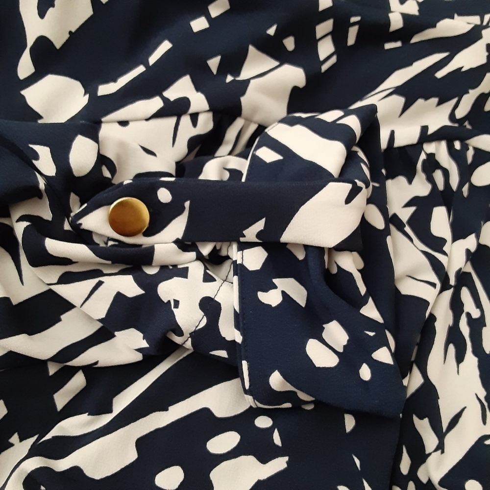Emma & Michele navy and white abstract print dress, L - Picture 7 of 9